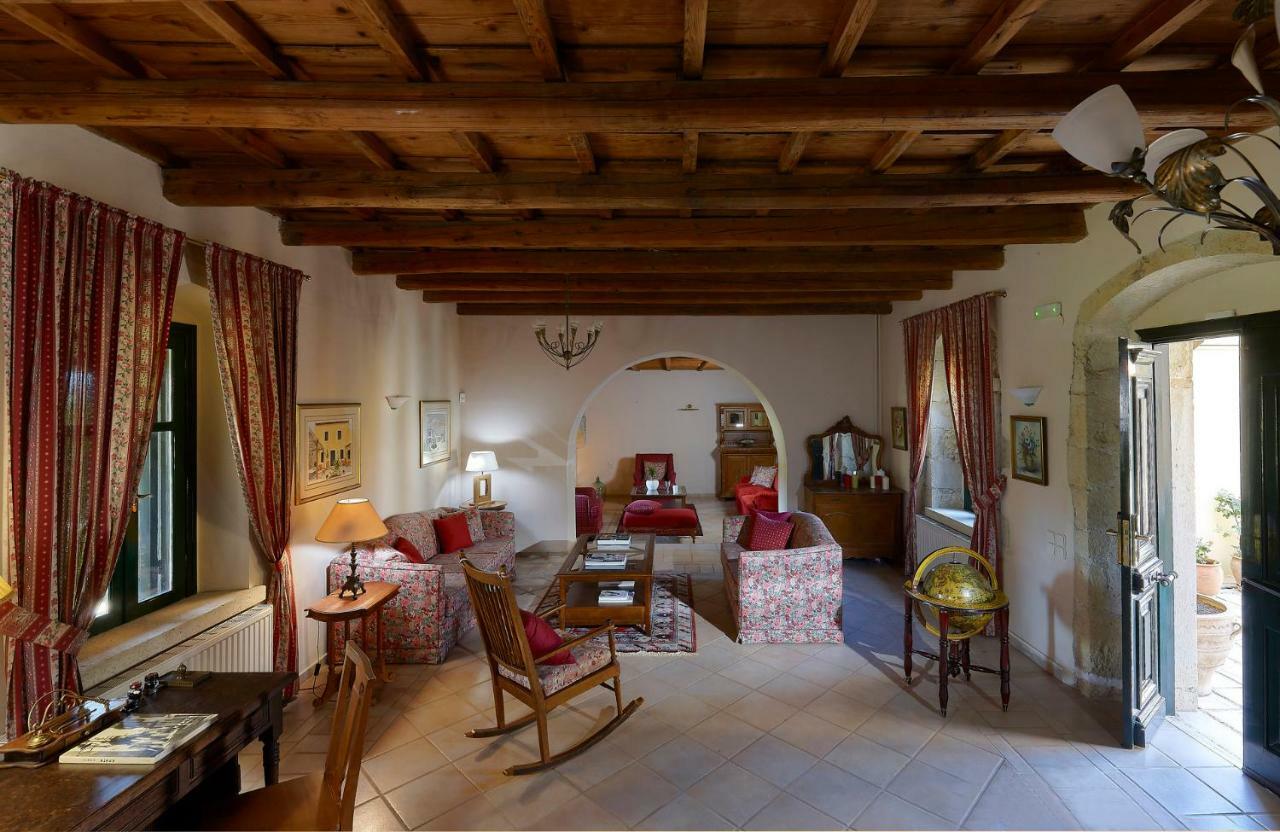 Castello Villa Daphnes - Private Pool & Whirlpool Dhafnes 외부 사진
