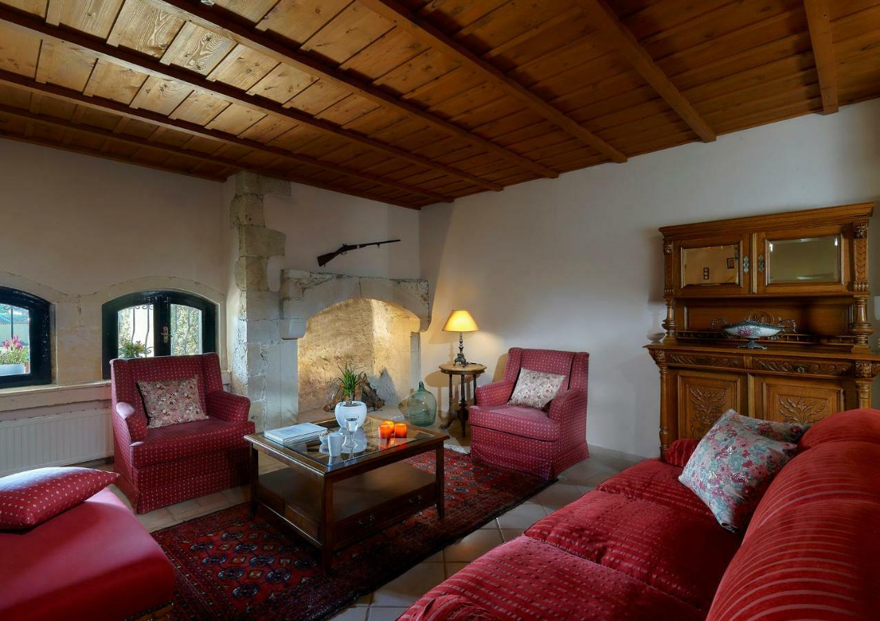 Castello Villa Daphnes - Private Pool & Whirlpool Dhafnes 외부 사진