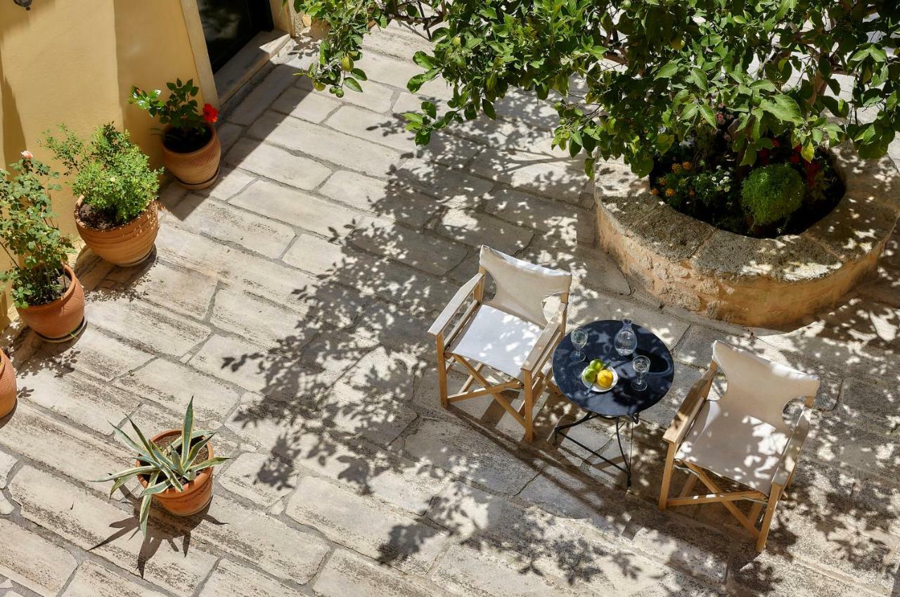 Castello Villa Daphnes - Private Pool & Whirlpool Dhafnes 외부 사진